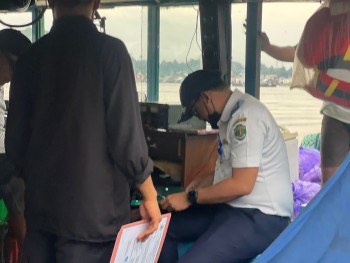 982 - Rampchek Angkutan Sungai dan Danau Lintas Kab/Kota secara terpadu di Dermaga Mahakam Hulu/Dermaga Sungai Kunjang 