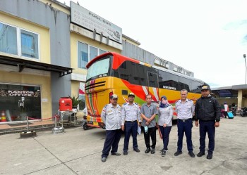 981- INSPEKSI KESELAMATAN LLAJ (RAMP CHECK) KENDARAAN ANGKUTAN UMUM DALAM RANGKA PERSIAPAN ANGKUTAN NATAL 2022 DAN TAHUN BARU 2023