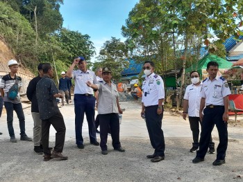 983-Kunjungan Kerja Kadishubprov ke Terminal Lempake